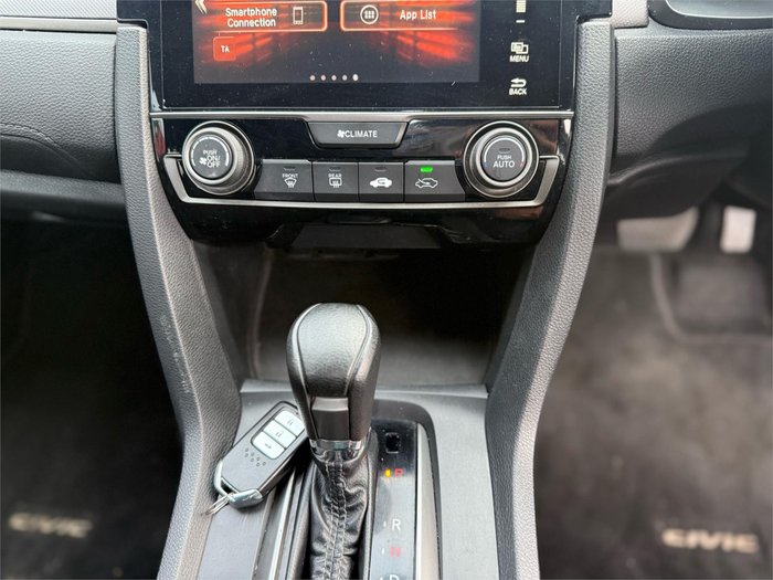 2018 Honda Civic VTi-S