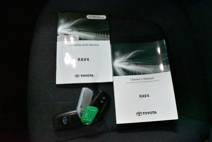 2022 Toyota RAV4 GXL