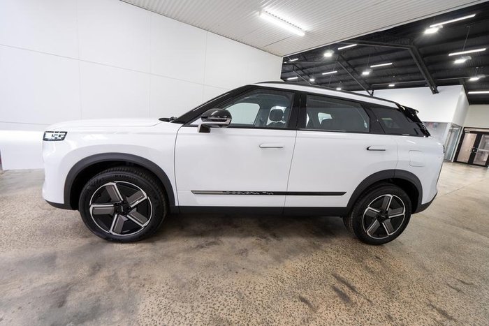 2025 Jaecoo J7 SHS Summit