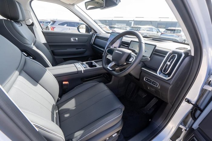 2025 Jaecoo J7 SHS Summit