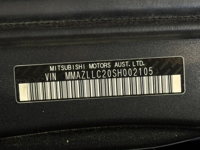 2025 Mitsubishi Triton GLX+