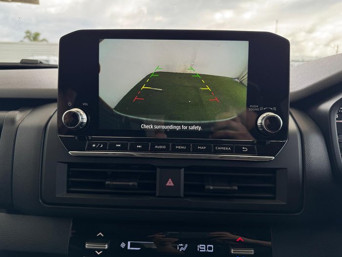 2025 Mitsubishi Triton GLX+