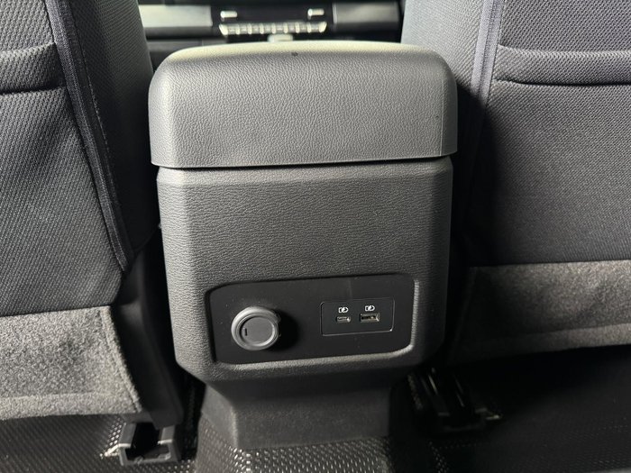 2025 Mitsubishi Triton GLX+