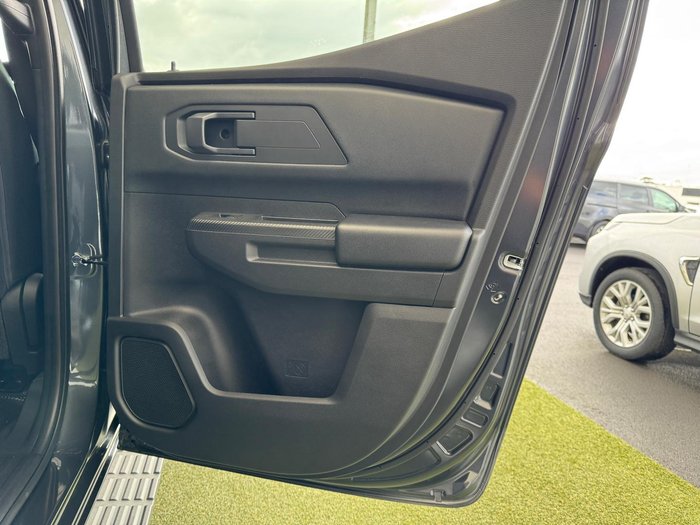 2025 Mitsubishi Triton GLX+