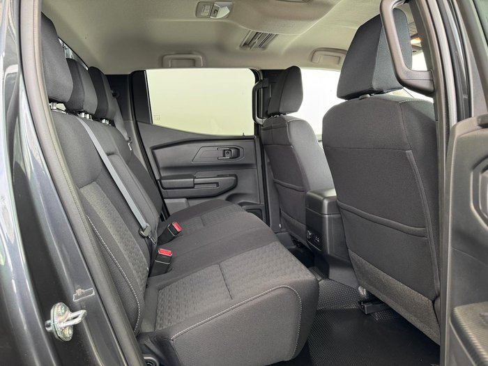 2025 Mitsubishi Triton GLX+