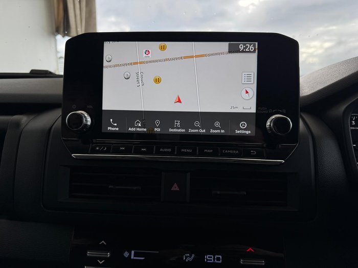 2025 Mitsubishi Triton GLX+