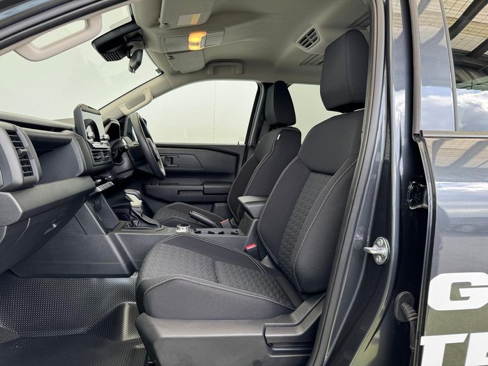 2025 Mitsubishi Triton GLX+