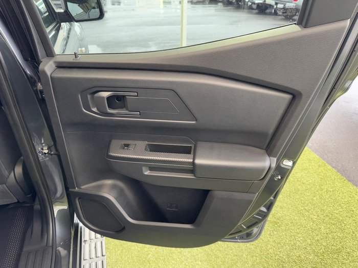 2025 Mitsubishi Triton GLX+