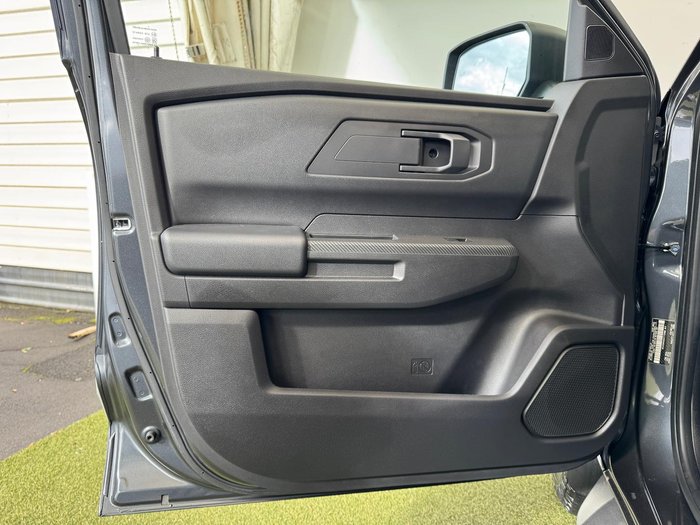 2025 Mitsubishi Triton GLX+