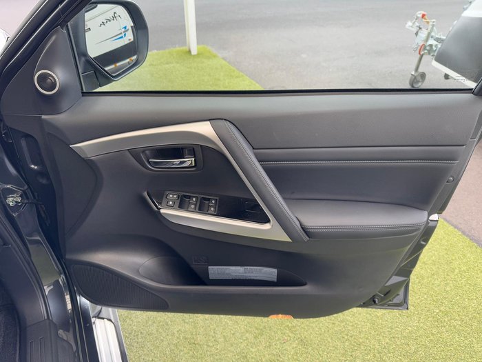 2024 Mitsubishi Pajero Sport Exceed