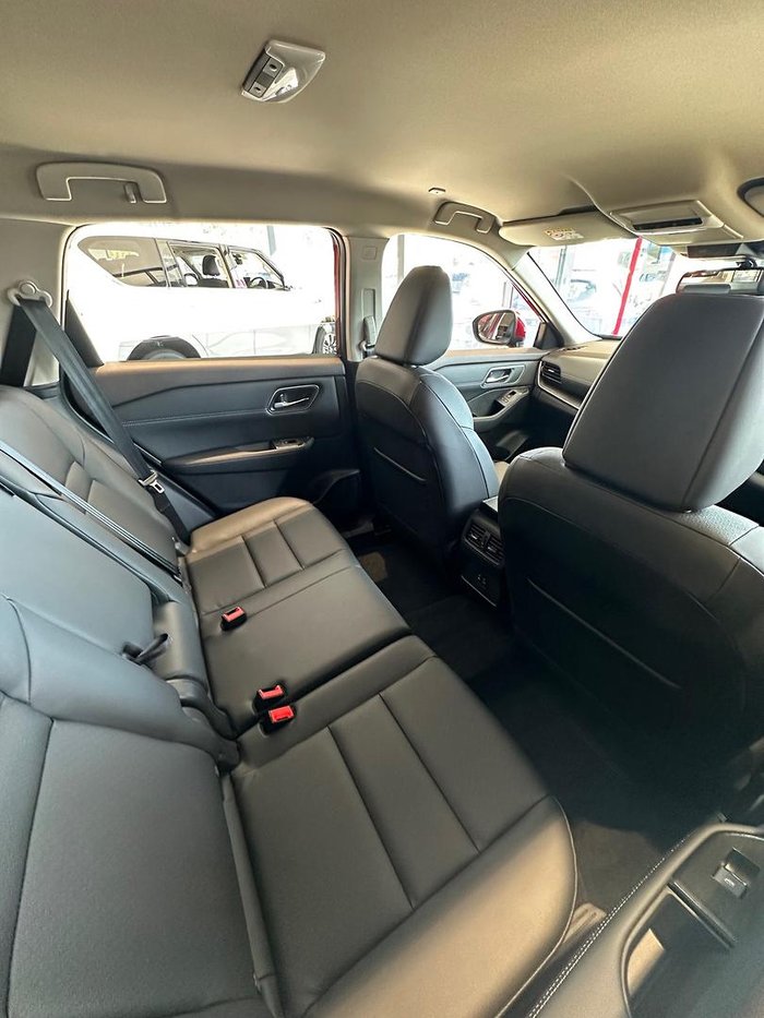 2025 Nissan X-TRAIL ST-L e-POWER