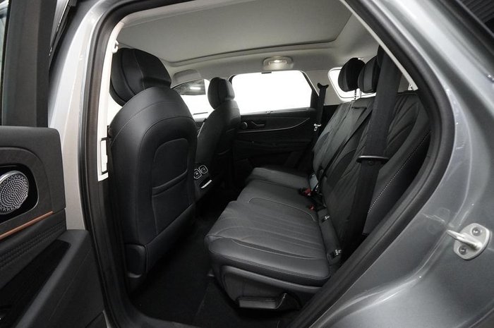 2025 Jaecoo J8 Track