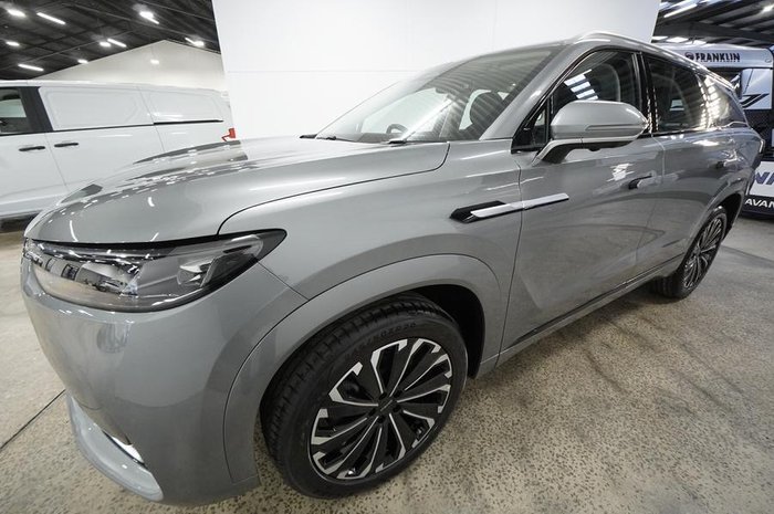 2025 Jaecoo J8 Track