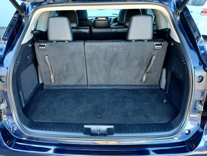 2022 Toyota Kluger Grande