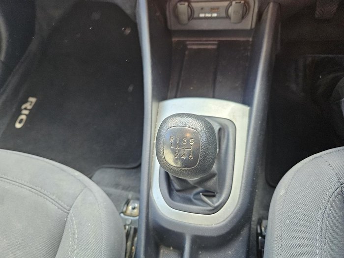 2013 Kia Rio S