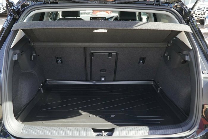 2025 Volkswagen Golf 110TSI Life