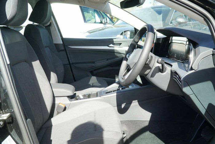 2025 Volkswagen Golf 110TSI Life