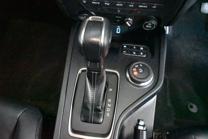 2021 Ford Everest Titanium