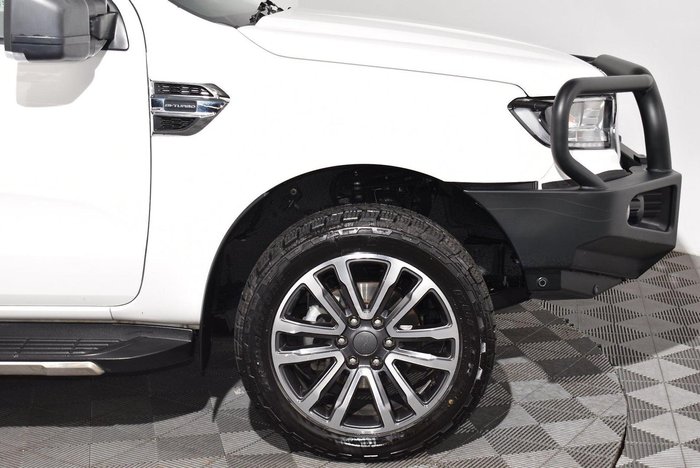 2021 Ford Everest Titanium