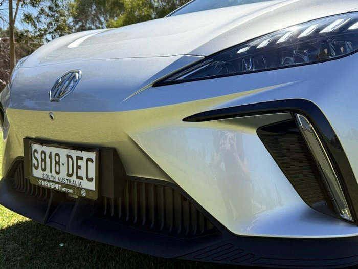 2024 MG MG4 Long Range 77 180kW