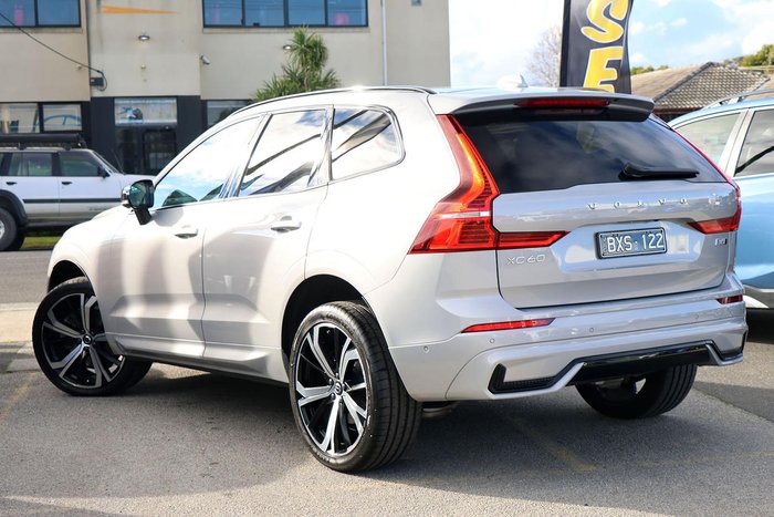 2021 Volvo XC60 B6 R-Design MY22 AWD Silver Dawn