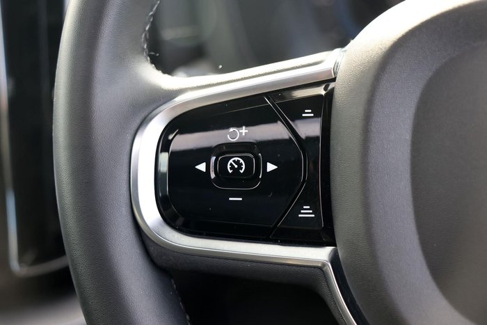 2021 Volvo XC60 B6 R-Design MY22 AWD Silver Dawn