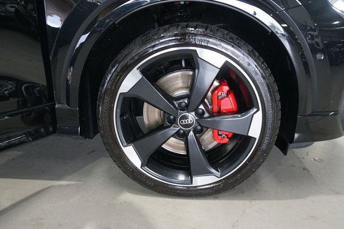 2023 Audi SQ2