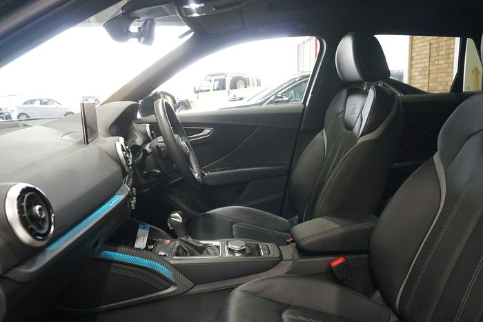 2023 Audi SQ2 