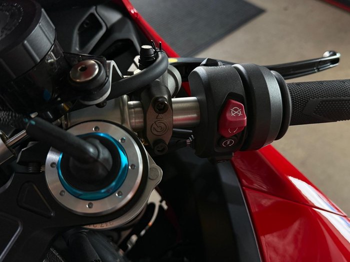 2025 Ducati Panigale V4 S Panigale V4 Red