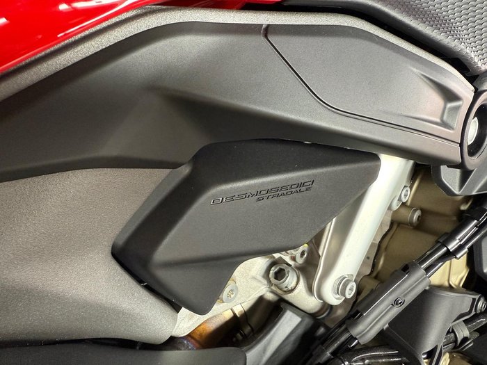 2025 Ducati Panigale V4 S Panigale V4 Red