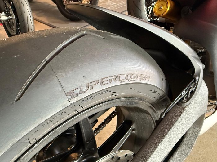 2025 Ducati Panigale V4 S Panigale V4 Red