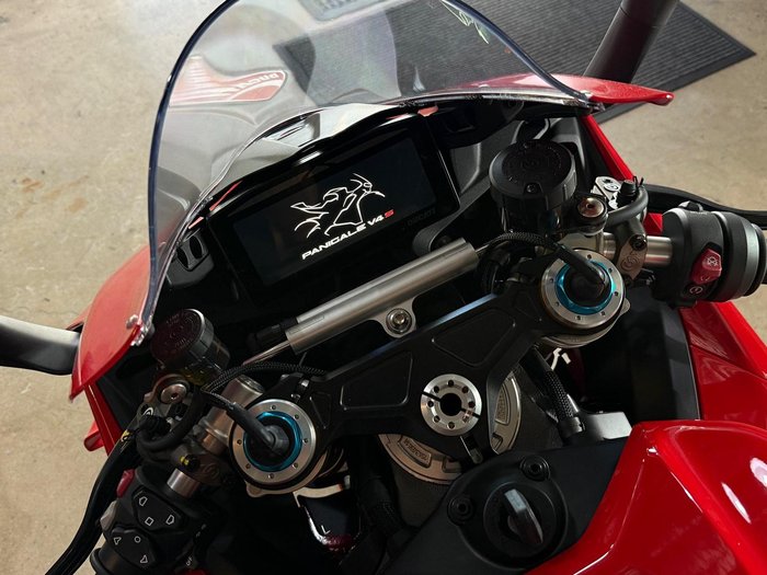 2025 Ducati Panigale V4 S Panigale V4 Red