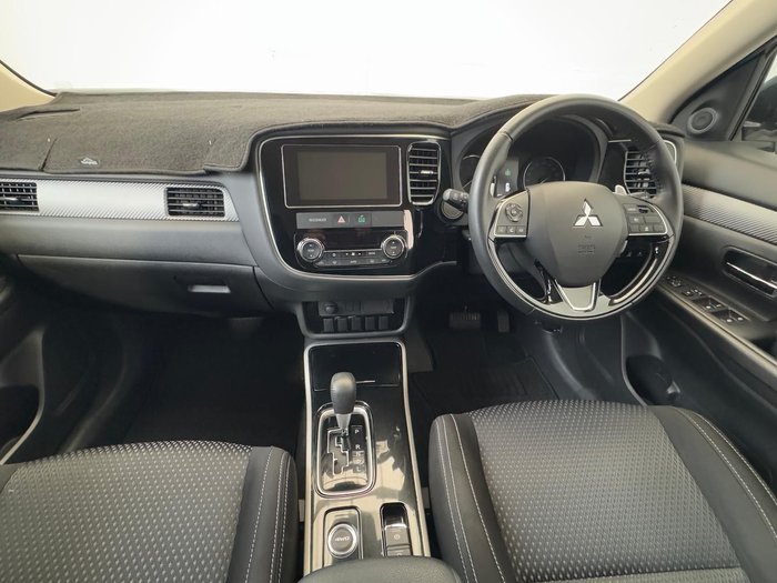 2016 Mitsubishi Outlander LS Safety Pack