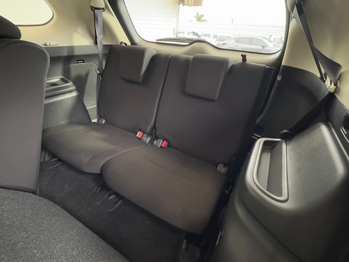 2016 Mitsubishi Outlander LS Safety Pack