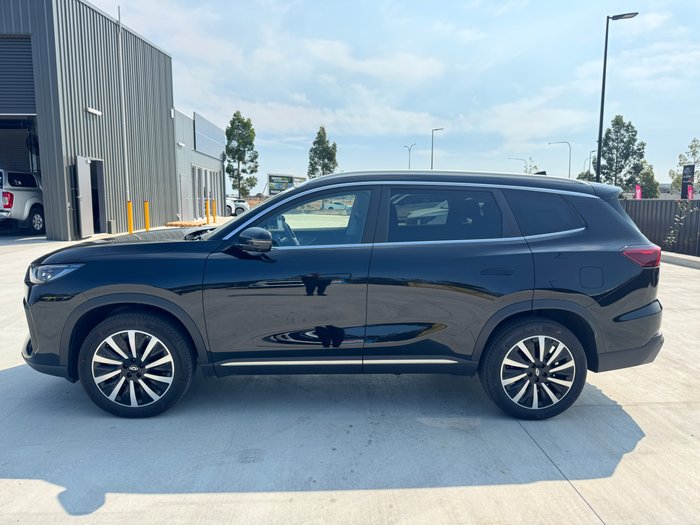 2025 Chery Tiggo 8 Super Hybrid Ultimate