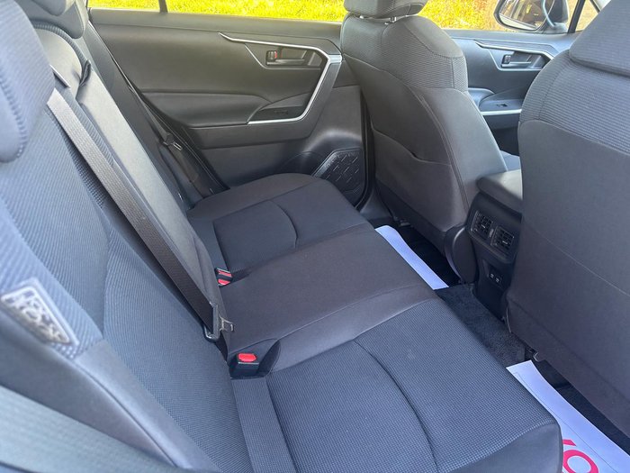 2022 Toyota RAV4 GX