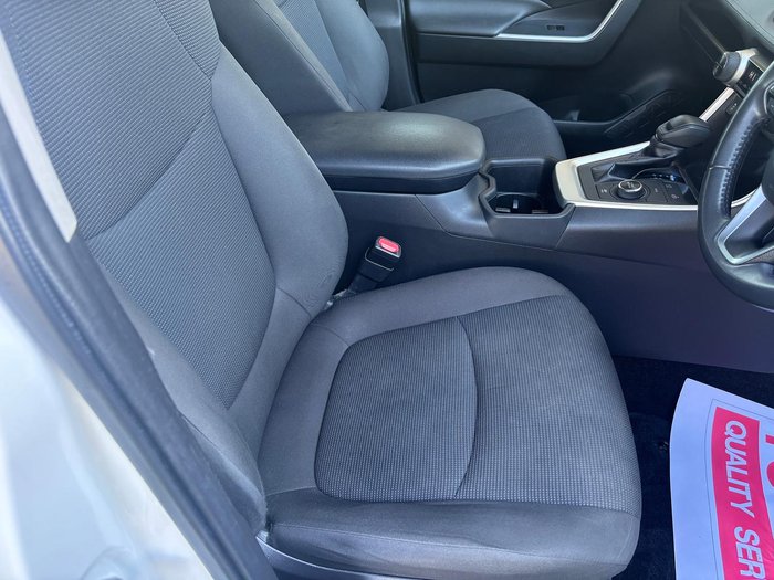 2022 Toyota RAV4 GX