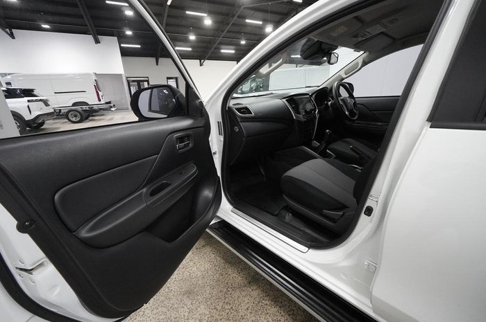 2021 Mitsubishi Triton GLX+