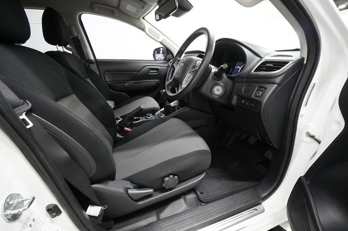 2021 Mitsubishi Triton GLX+