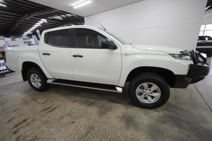 2021 Mitsubishi Triton GLX+