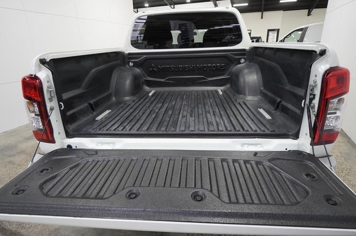 2021 Mitsubishi Triton GLX+