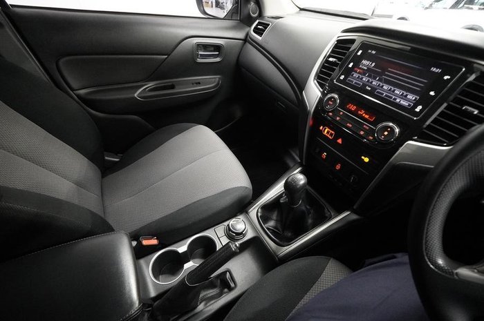 2021 Mitsubishi Triton GLX+