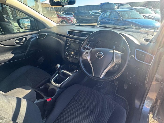 2016 Nissan QASHQAI ST