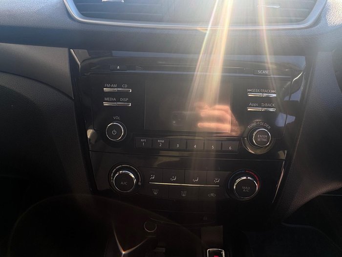 2016 Nissan QASHQAI ST