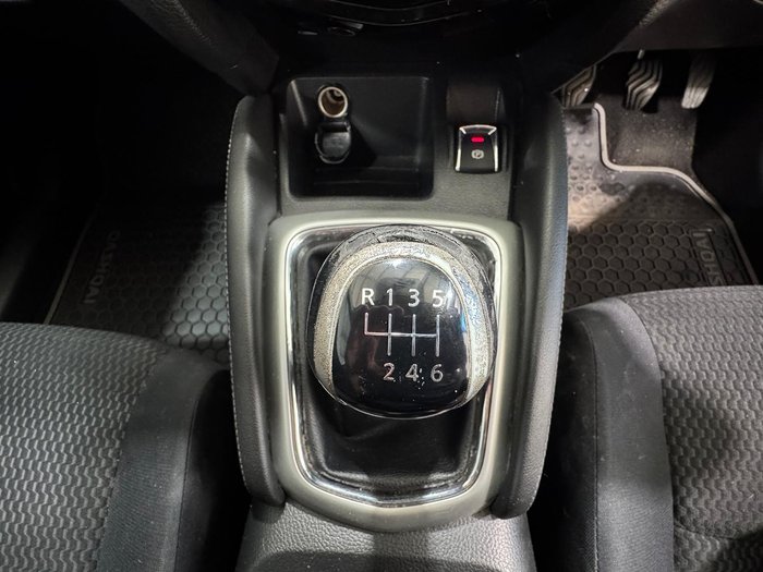 2016 Nissan QASHQAI ST