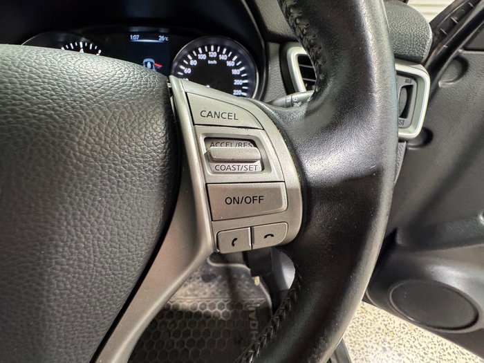 2016 Nissan QASHQAI ST