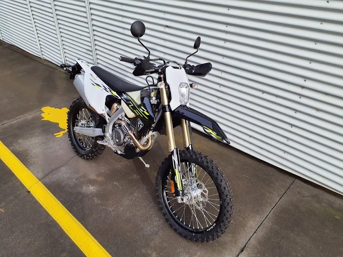 2025 Triumph TF 450-E Off Road White