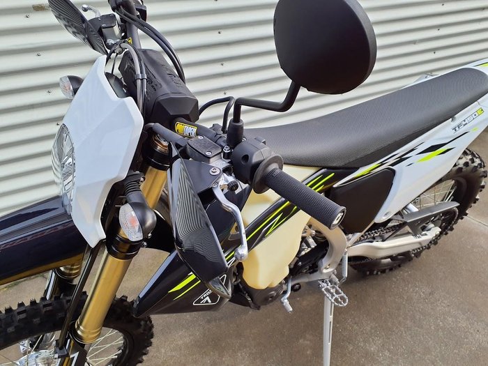 2025 Triumph TF 450-E Off Road White