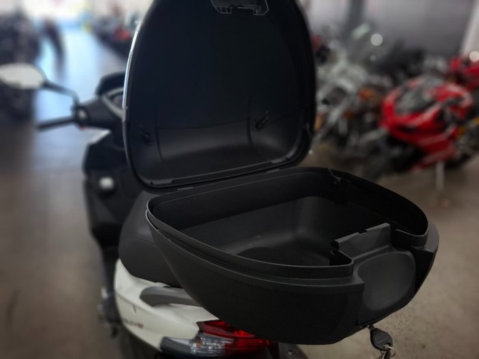 2025 Kymco 2025 Kymco 200CC AGILITY 16+ 200i SCOOTER White