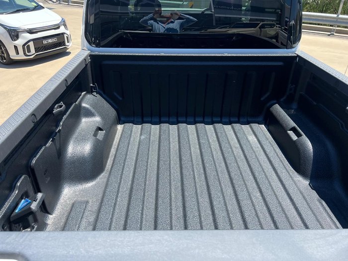 2025 Kia Tasman X-Line TK MY26 4X4 Dual Range Clear White